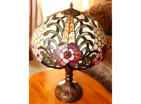 Beautiful Tiffany Inspired Lamp - H24 X W16 (SR)