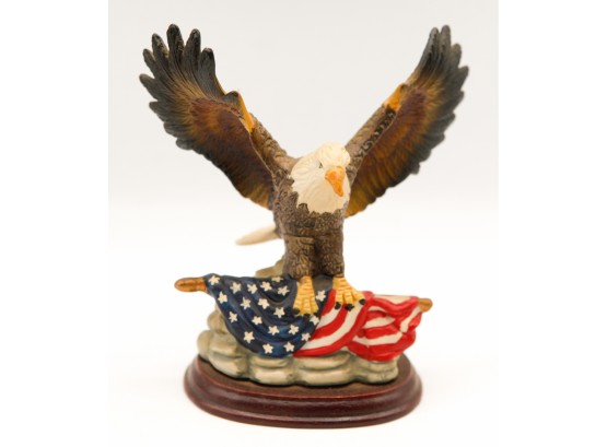 Charming Bald Eagle W/ American Flag Figurine (kitchen)