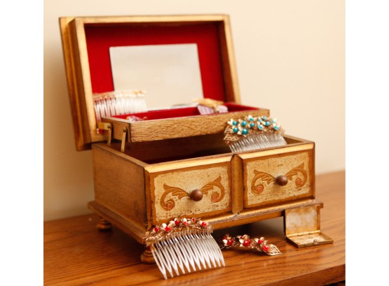 Small Charming Jewelry Box W/ Assorted Jewelry Included (BR3)