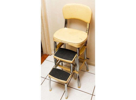 Vtg Mid Century COSCO Kitchen Step Stool Chair Yellow Metal Pull Out Steps - H34 L14 W15 (LR)