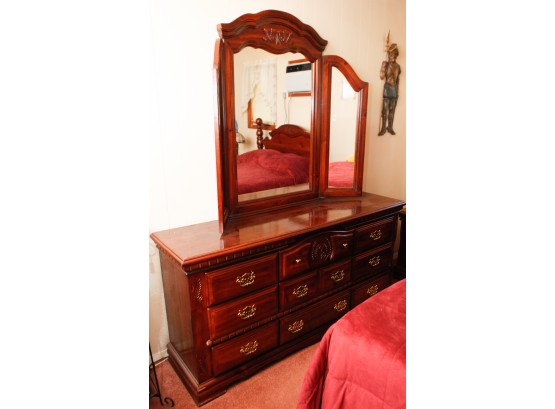 Vintage Wooden Bureau W/ Tri-fold Mirror - Dresser H33 L66 W18 Mirror H46 X L54 (BR)