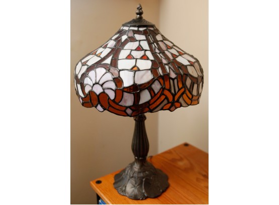 Beautiful Tiffany Inspired Lamp - H20' X 12'Round (SR)