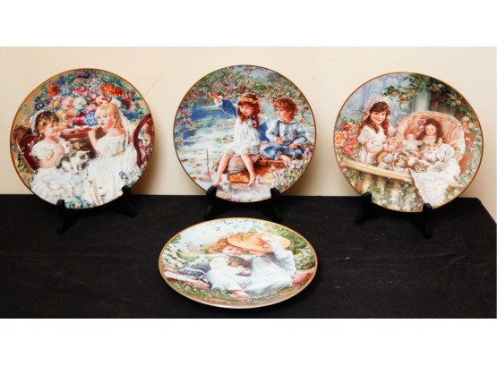 Lot Of 4 Beautiful Reco Decorative Plates - (K)