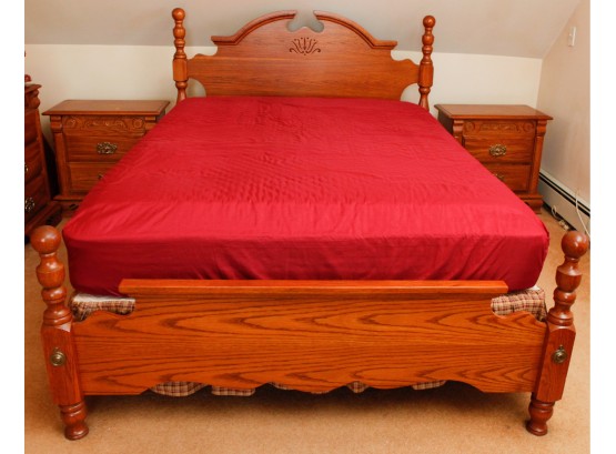 Beautiful Wooden Bed Frame -  Full Size -  Headboard And Foot Board - H47 L62 W89(BR3)