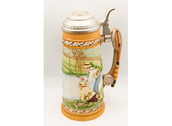 Norman Rockwell - Beer Stein - Limited Edition - #3250 - 'Fishin Pals' (closet)