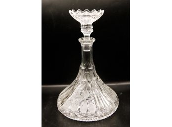 Stunning Glass Decanter W/ Stopper (DR)