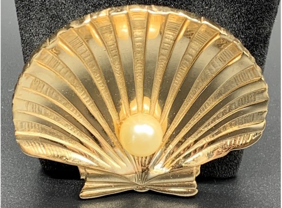 Trifari Sea Shell Brooch Pin
