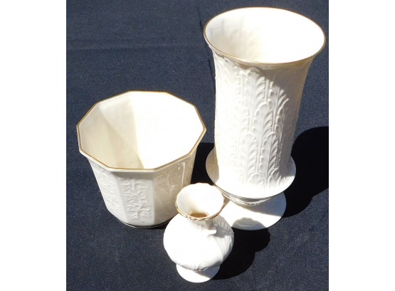 Lenox Vase & Plater Set
