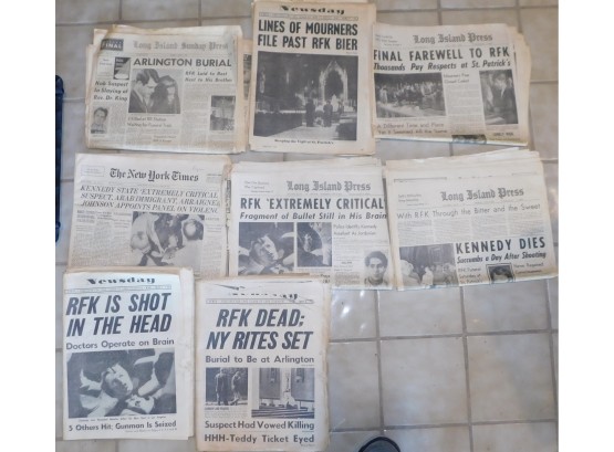 Assorted Vintage Lot Of Iconic Headline Newspapers