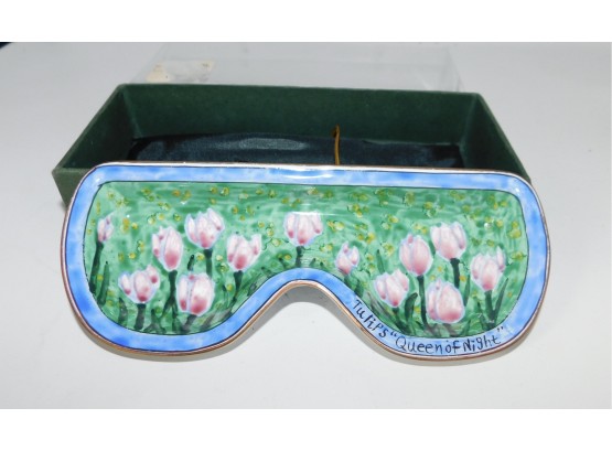 Kelvin Chen #5735 Tulips Queen Of The Night Porcelain Hand-painted  Eye Glass Holder With Box