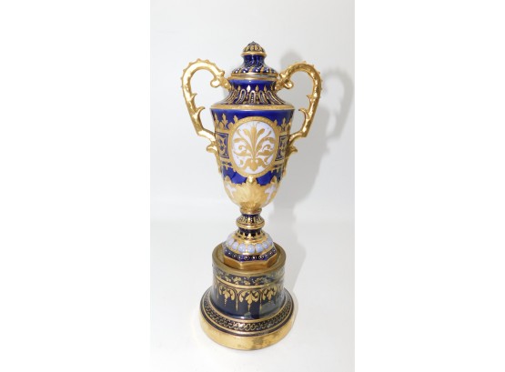 Vintage Cobalt Blue Porcelain Royal Vienna French Urn With Gilt Relief Beehive Marking
