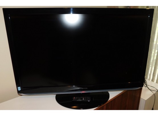 Sansui 42 INCH TV With Remote Model #HOLCD4212