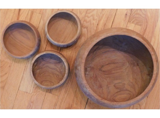 Set Of 3 Wooden Salad Bowls With Matching Serving Bowl