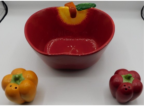 Casa Vero Apple Shaped Bowl With Pepper Shaped Salt & Pepper Shakers