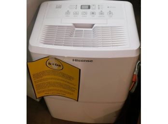 Hisense 2 Speed DeHumidifier - Model DH7020KP