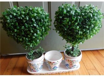 Pair Of Faux Heart Shaped Plants With 3 Pots And Matching Tray