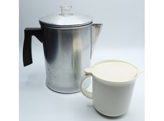 Aluminum Stove-Top 7 Cup Coffee Percolator Pot & Plastic Tupperware Creamer Set