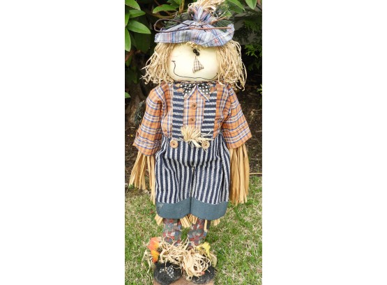 Fall Scarecrow Decoration