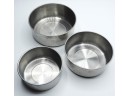 10' Bundt Pan & Set Of 3 Stainless Steel Mixing Bowls