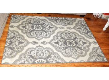 Area Rug With Shades Of Gray & Ivory