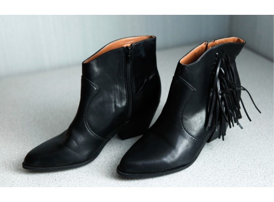 Indigo - Size 9M - Black Shoes