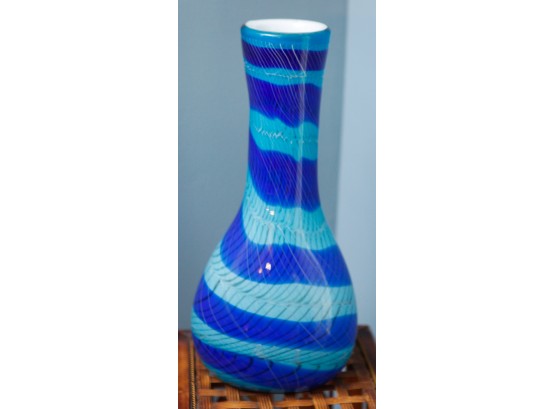 Beautiful Decorative Vase - L8' X H18' X D5'