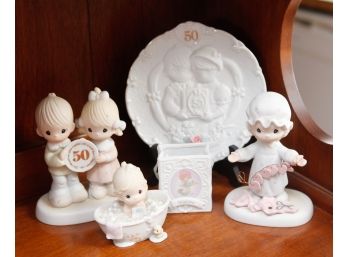 Lot Of 5 Vintage Precious Moment Figurines - Damage Photographed