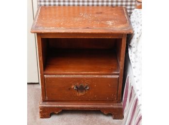 Antique Wooden End Table W/ Drawer - L21' X H24' X W13'