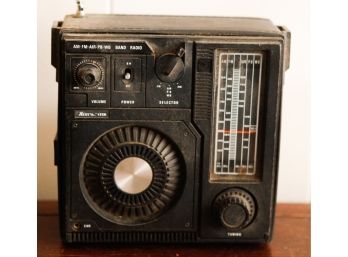 Vintage WESTMINSTER Am-FM-Air-PB-WB- Radio -  Model# 1415 -