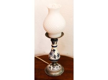 Stunning Vintage Floral Milk Glass Desk Lamp
