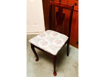 Charming Vintage Wooden Upholstered Chair - L18' X H35' X D19'