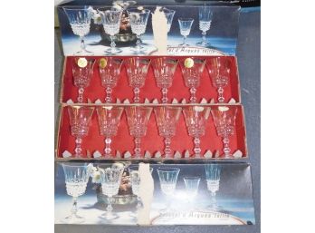 Pair Of Cristal D Arques Taille Glassware With Box