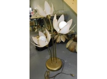 Vintage Tulip/Lilly  Brass 3 Arm  Lamp