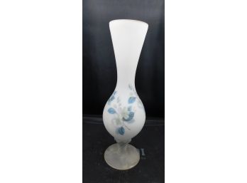 Frosted Floral Pattern Footed Vase