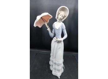Vintage Lladro Aranjuez Little Lady Retired Porcelain Figurine