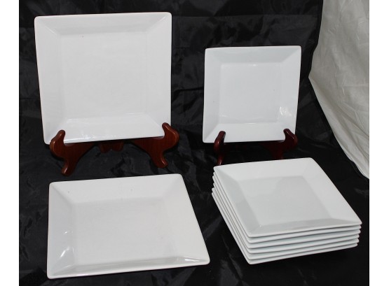 Pier One Appetizer And Lunch Plates