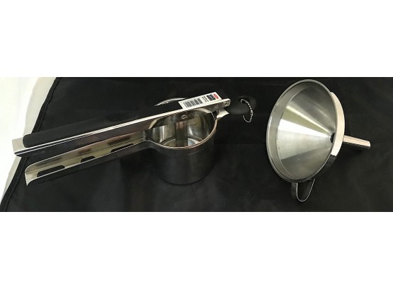 Kitchen Items - Good Grip Ricer And Funnel