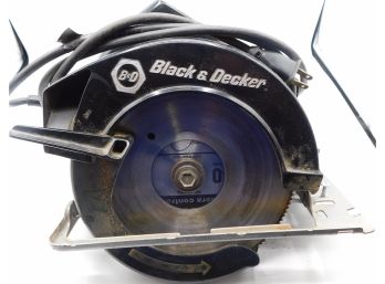 Black & Decker Circular Saw - Model 7308
