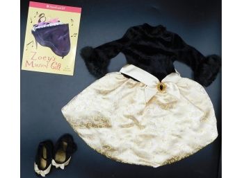 American Girl - The Midnight Holly Outfit