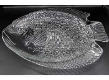 Vintage Arcoroc France Fish Shaped Clear Glass Plate - Excellent Condition