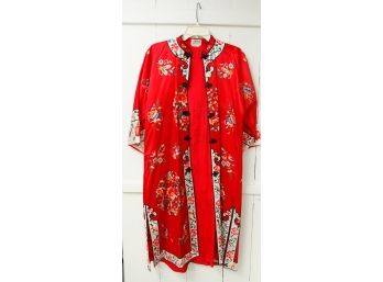 Vintage Golden Bee Red Embroidered Asian Jacket M Robe Kimono - 25 Silk -  Made In China