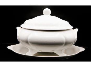 Loucarte White Footed Soup Tureen W/ Underplate - Made In Portugal - Ladle Is Missing