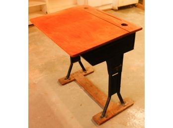 Vintage Wood & Metal Wooden Schoolhouse Desk - L28' X H29' X D22'