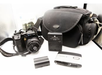 Konica Minolta Dimage A2 Digital Camera - Battery - Card Reader - Charger - Camera Bag - Not Tested