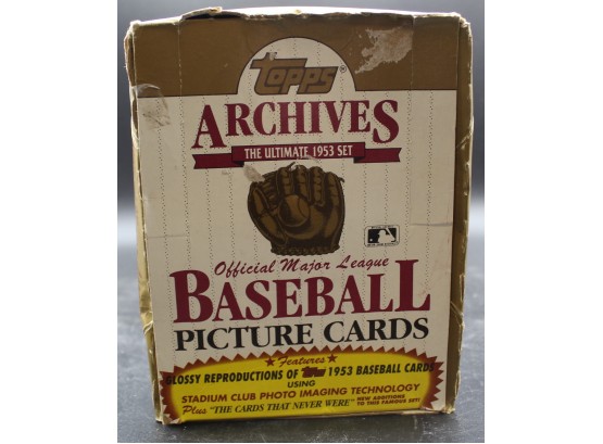Box Of Glossy Archives Ultimate 1953 Reprint Baseball Cards