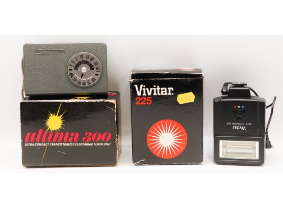 Lot Of 2 Vintage Flashes In Original Box - Vivitar 225 - Ultima 300