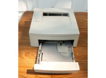 Apple Personal Laserwriter 300 - Computer Printer - Family #M2009 -