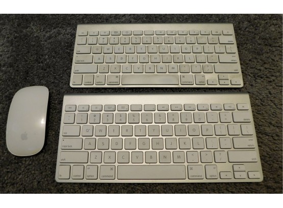 Lot Of Apple Computer Accessories