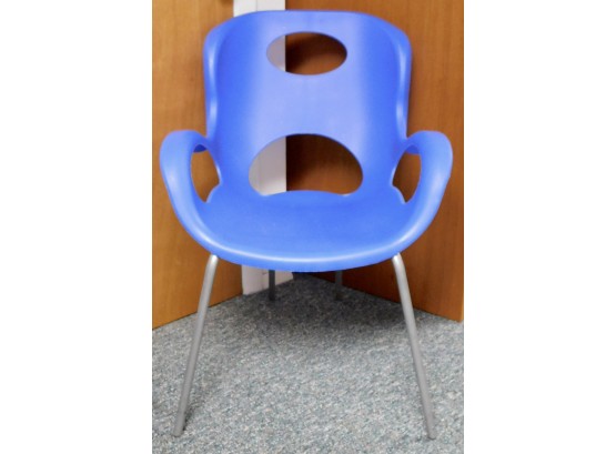 Umbra Ultra Inspired Blue Plastic Desk Chair With Metal Frame