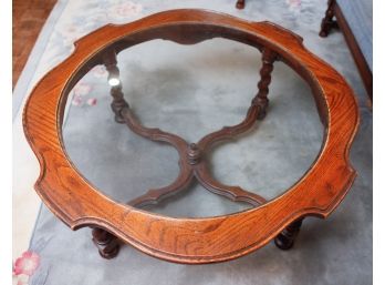 Beautiful Round Wooden Coffee Table W/ Glass Top - L40' X H16' X D40'